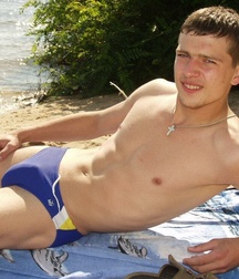 The lovely Oleg 58d6593fb8edf.jpg