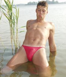 Oleg at the Lake 58d65a3eedece.jpg