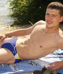 Oleg at the River 58d65c7b1db9f.jpg