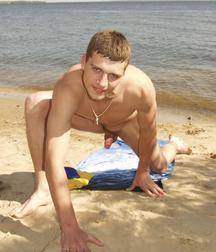 Oleg at the River 58d65c92d4933.jpg