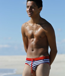 Speedo Lads 58e98e7be0ad6.jpg