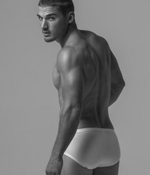 Kerry Gedman - Model 58ee22d8dd19a.jpg