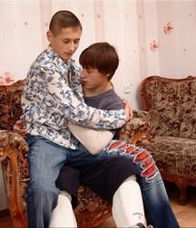 Alexey & Garik 5907a26edf5c2.jpg