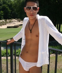 Rojo - Totally Shaved (no cum) 59578ceab1017.jpg