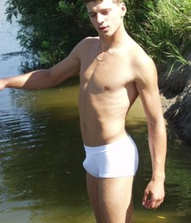 Uploaded by:shep333 5accf215b12e5.jpg