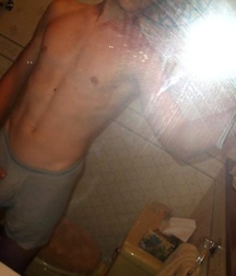 JEREMY M 5880e71c5e11f.jpg