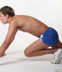HOT BRIT BOY 2 593f04244bbc1.jpg