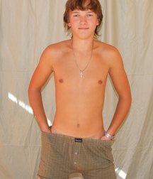 GINGER BOY RENE 595175ba8ee21.jpg