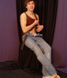 ESTHAN 1 5a6c36f9cdb69.jpg
