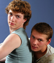 JUSTIN & TAYLOR 5a7391beebacd.jpg
