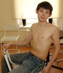 Uploaded by:flingerjong 5ab99f62dc061.jpg