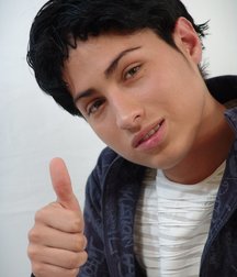 ALBERTO 5ad3fb706c751.jpg
