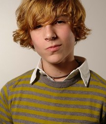 Blond Boy (no porn) 5b5a3baab8017.jpg