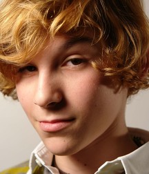 Blond Boy (no porn) 5b5a3baca9d55.jpg