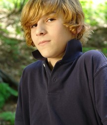 Blond Boy (no porn) 5b5a3bd8f05f7.jpg