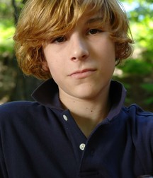 Blond Boy (no porn) 5b5a3be325fa2.jpg