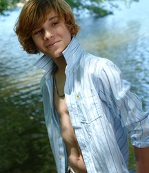 Blond Boy (no porn) 5b5a3bfe2e097.jpg