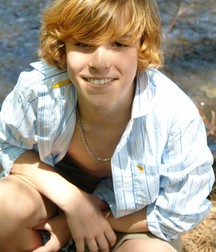 Blond Boy (no porn) 5b5a3c000847b.jpg