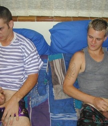 JAMES & ANTHONY 5b5aa4c1a9972.jpg