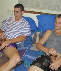 JAMES & ANTHONY 5b5aa4c335024.jpg