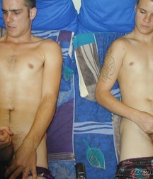 JAMES & ANTHONY 5b5aa5064c575.jpg