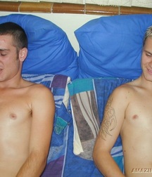 JAMES & ANTHONY 5b5aa50ab2f39.jpg