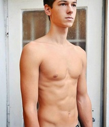 Web finds - TUMMY BOYS 5b910359d5b61.jpg