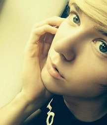 Web finds - FACES 5b91046f2b27f.jpg