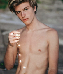 MATTHIEU LANGE 5b9f81510b8e3.jpg