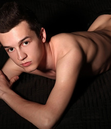 Latin Hot Boy 5c1617bbd4975.jpg
