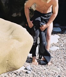 SURFER DUDE 5c3a8b23a2ac8.jpg