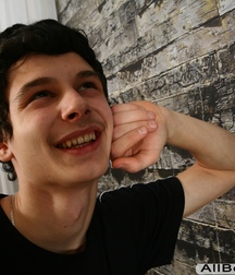 DAVID 1 5c558cf701182.jpg