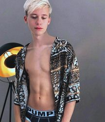Favorites 02 Twink Boys 5e0fb0ccab45e.jpg