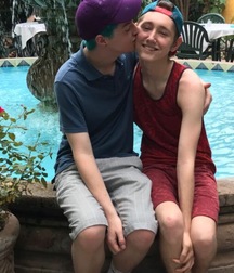 Sexxy boys 593b176f41e3a.jpeg