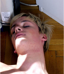 blond cute boy 58f4520ad7a6d.jpg