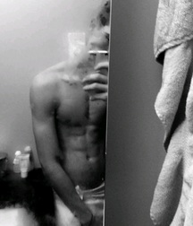 Max selfies 5830bf2adafd2.jpg