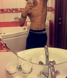 Max selfies 5830bf3e13bfe.jpg