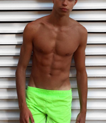 Spanish models, NN 5a8e9fbe07761.png