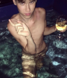Jules 5a8ea6465e402.png