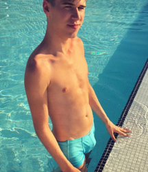 Jules 5a8ea64860e56.png