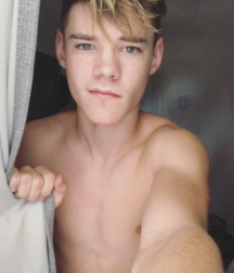 Bryce, Respect this Model NN 5bba39dfe996f.png