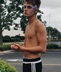 Fun insta Boys 5bf06cd4dca57.png