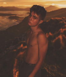 Fun insta Boys 5bf06cdb687b7.png