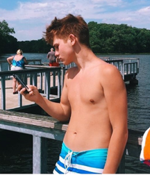 Fun insta Boys 5bf06cdcae852.png