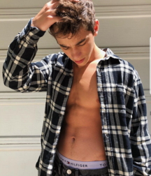 Shirtless boys 5d7a2e9fbaa32.png