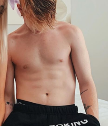 Shirtless boys 5d7a2eb494984.png