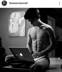 Cute boys 5d7b794e2bcb9.png