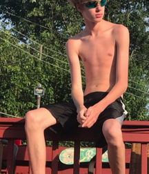 Cute boys 5d7b797c11278.png