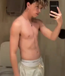 Cute boys 5d7b79ab0e335.png