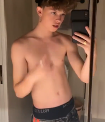 Cute boys 5d7b79c1e9e3d.png